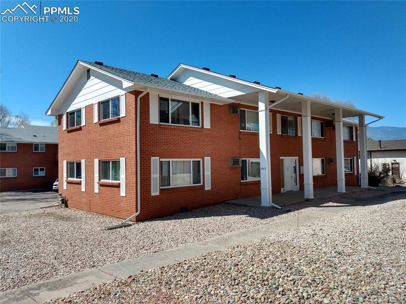 1802 Monteagle St, Colorado Springs, CO 80909