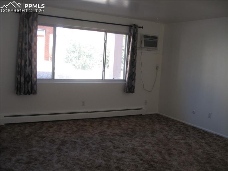 1802 Monteagle St, Colorado Springs, CO 80909