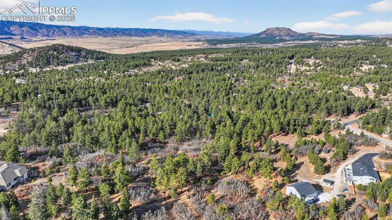1802 Silverheels Dr, Larkspur, CO 80118