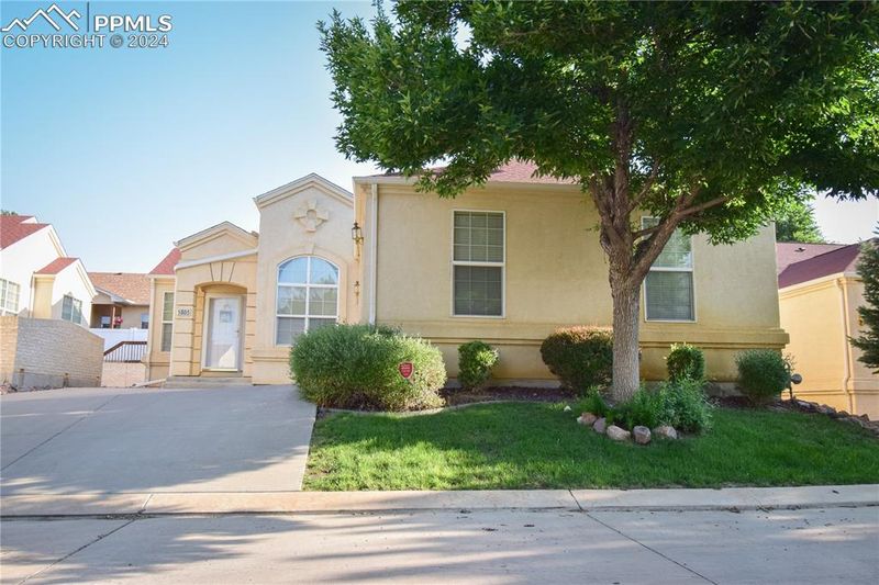 1805 Paseo Del Tesoro, Pueblo, CO 81008