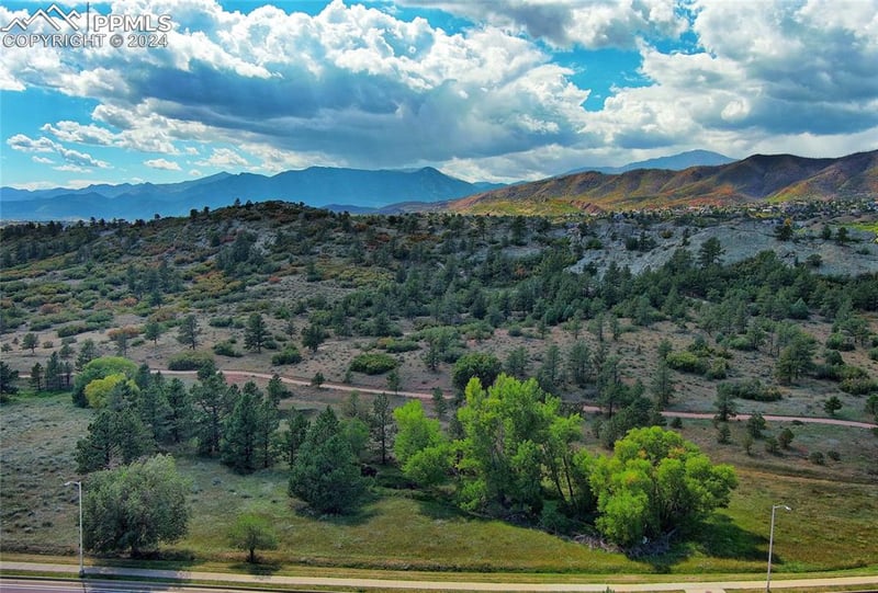 1805 Smoke Ridge Dr, Colorado Springs, CO 80919