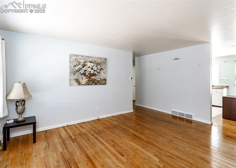 1806 Circle Dr, Colorado Springs, CO 80909