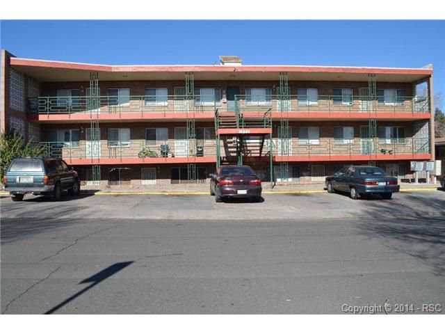 1808 St Elmo Ct, Colorado Springs, CO 80905