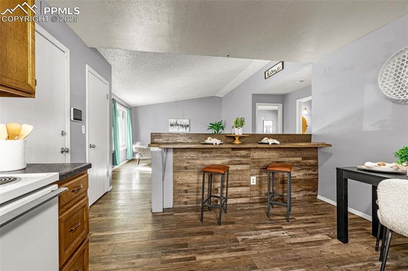 1810 Doherty Rd, Colorado Springs, CO 80916