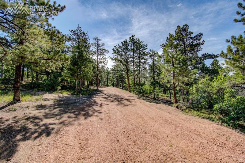 18105 Stoneview Rd, Monument, CO 80132