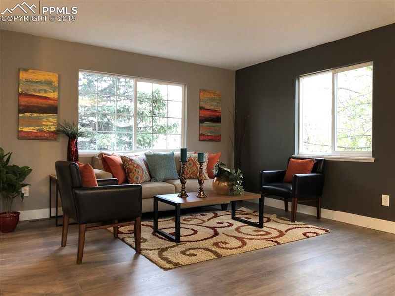 1811 Olympic Dr, Colorado Springs, CO 80910
