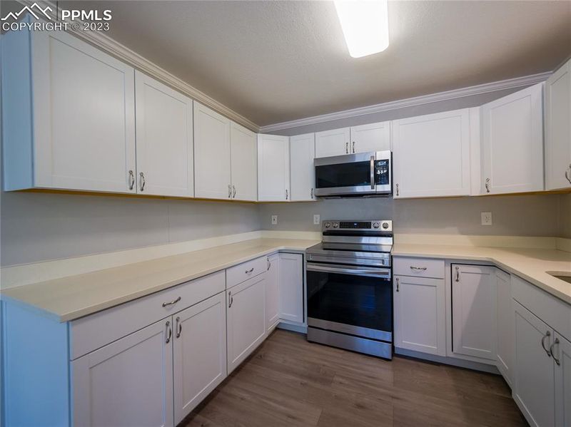1812 Olympic Dr, Colorado Springs, CO 80910