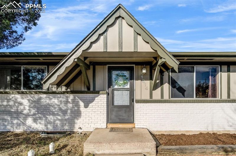 1814 Security Blvd, Colorado Springs, CO 80911