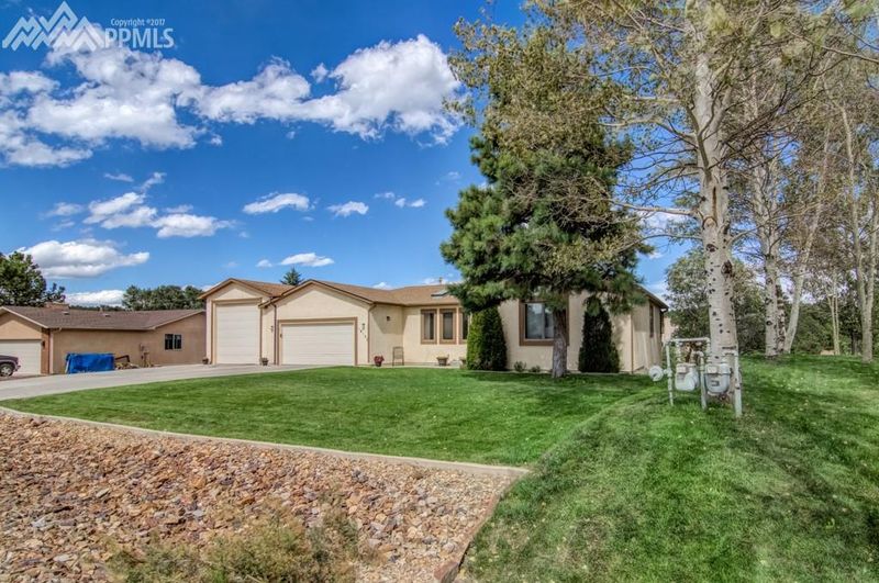 18140 Briarhaven Ct, Monument, CO 80132