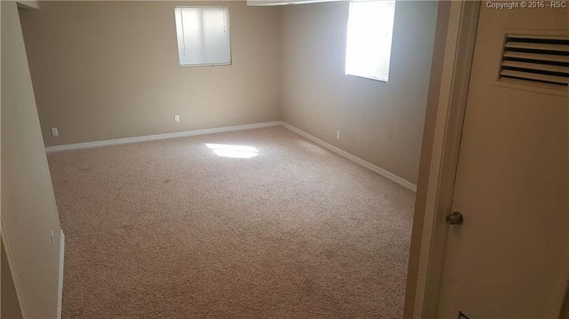 1815 Darley Dr, Colorado Springs, CO 80915