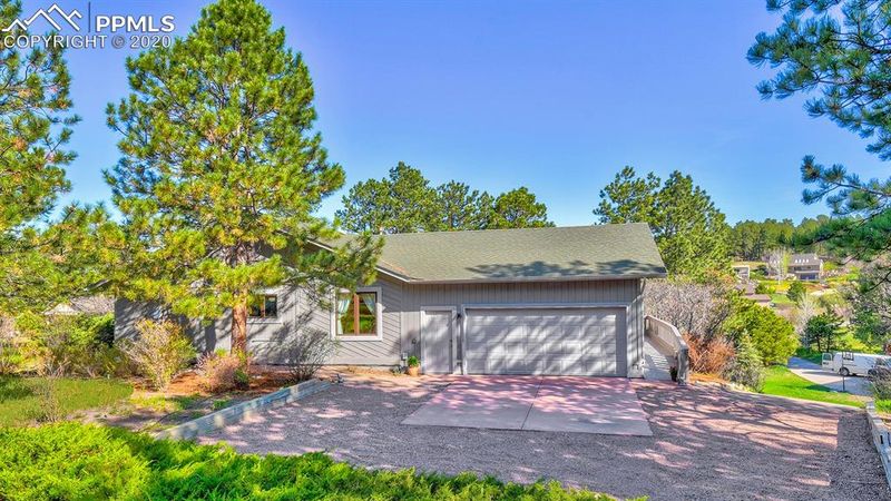 18175 Augusta Dr, Monument, CO 80132