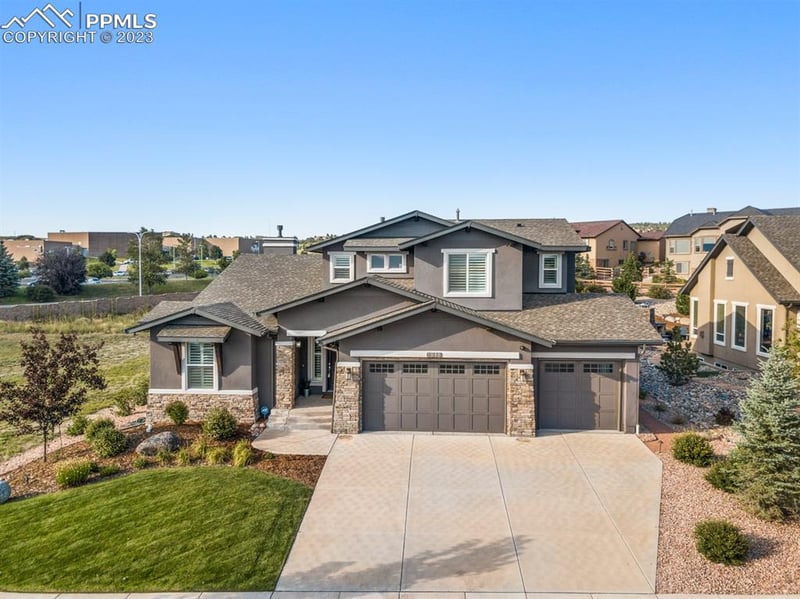 1818 Redbank Dr, Colorado Springs, CO 80921