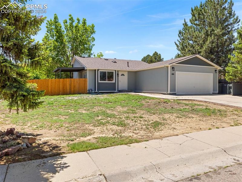 1818 Wildfire Dr, Pueblo, CO 81008