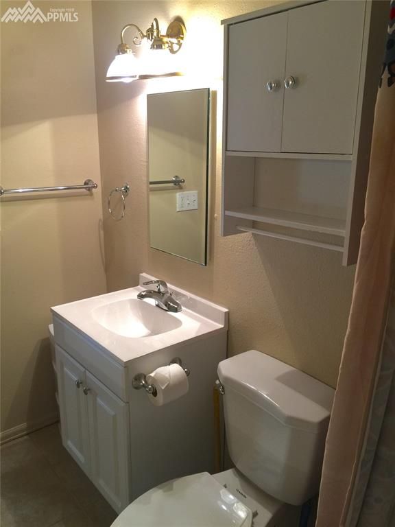 1819 Monterey Rd, Colorado Springs, CO 80910