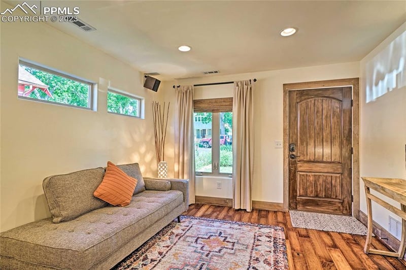 1819 Pikes Peak Ave, Colorado Springs, CO 80904