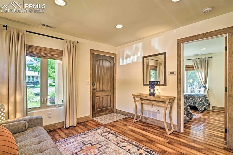 1819 Pikes Peak Ave, Colorado Springs, CO 80904