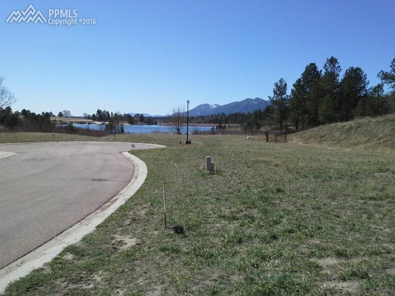 1820 Bel Lago Vw, Colorado Springs, CO 80132