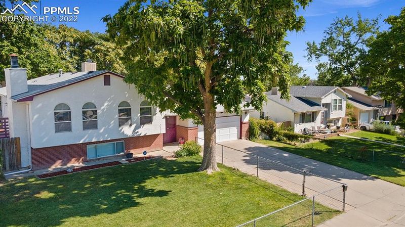 1821 E 18th St, Pueblo, CO 81001