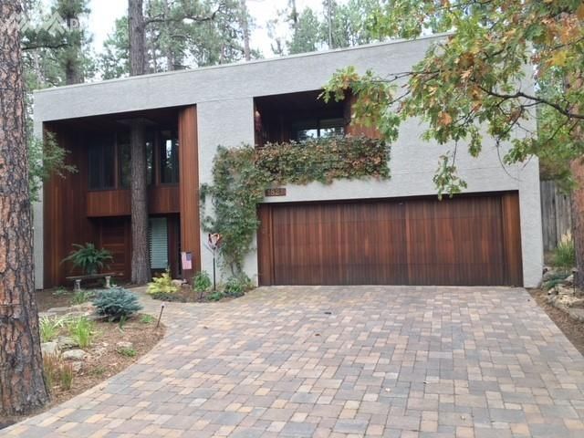 1821 Pine Grove Ave, Colorado Springs, CO 80906