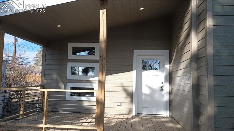 1822 San Rafael St, Colorado Springs, CO 80909