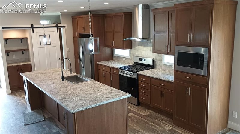 1822 San Rafael St, Colorado Springs, CO 80909