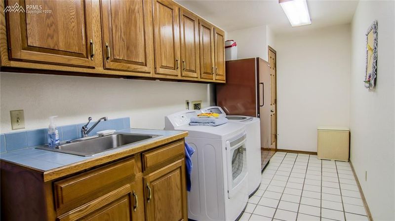 18225 Knollwood Blvd, Monument, CO 80132