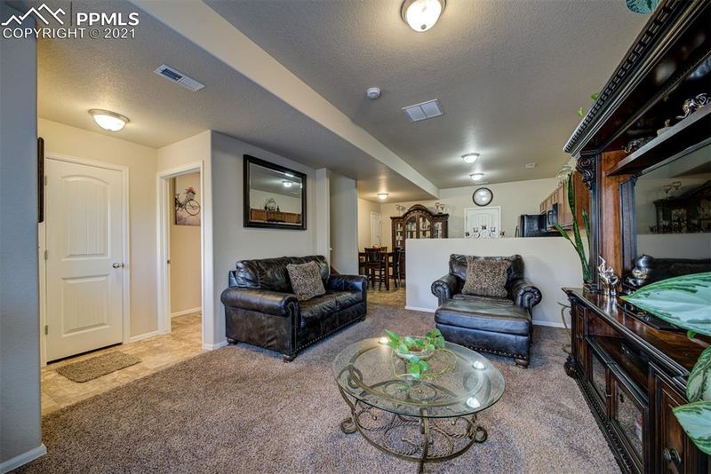 1823 Final View Al, Colorado Springs, CO 80910