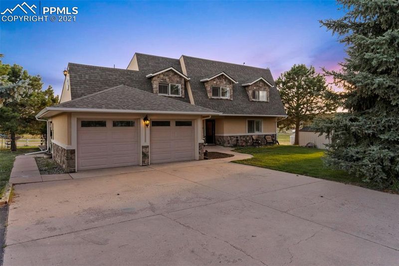 18230 Appaloosa Rd, Monument, CO 80132