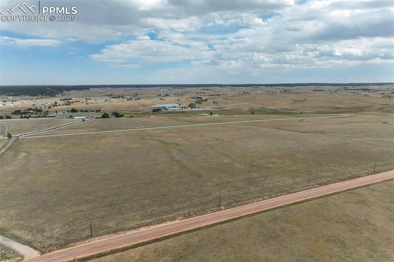 18235 Black Forest Rd, Colorado Springs, CO 80908