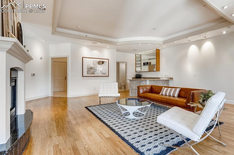 1827 Grant St #1200, Denver, CO 80203