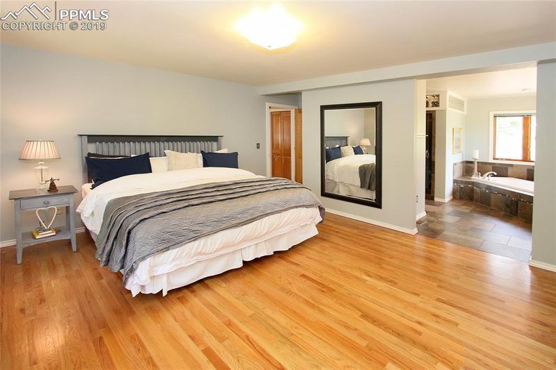 18340 Lake Dr, Monument, CO 80132