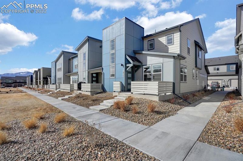 1835 Satin Spar Point, Colorado Springs, CO 80908