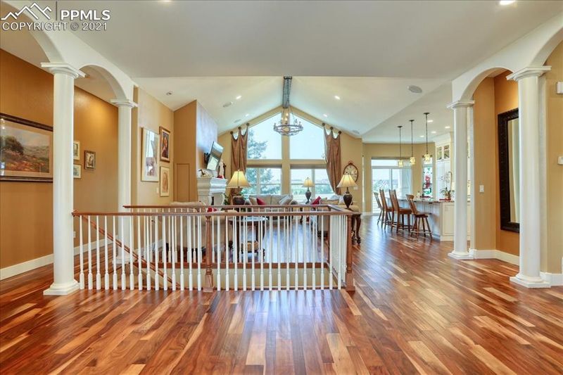 1836 Penny Royal Ct, Monument, CO 80132