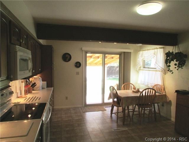 1839 Montezuma Dr, Colorado Springs, CO 80910
