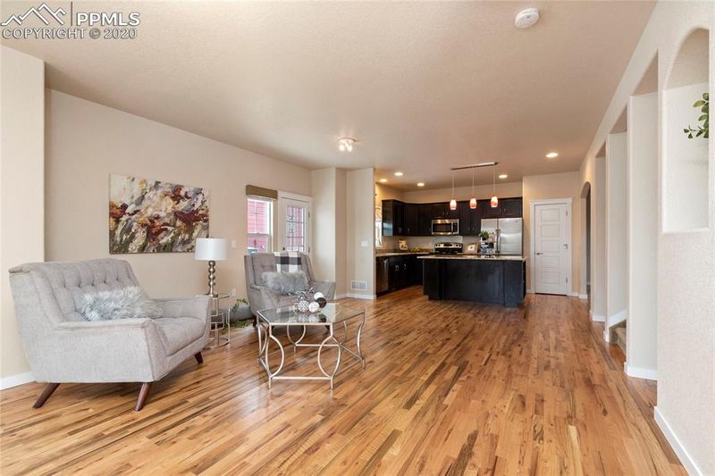 184 Eclipse Dr, Colorado Springs, CO 80905