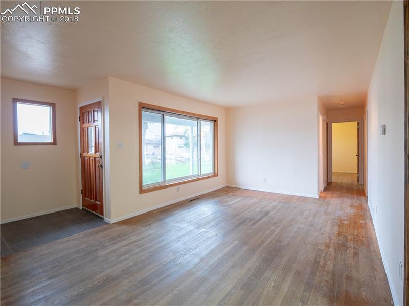 184 Norman Dr, Colorado Springs, CO 80911