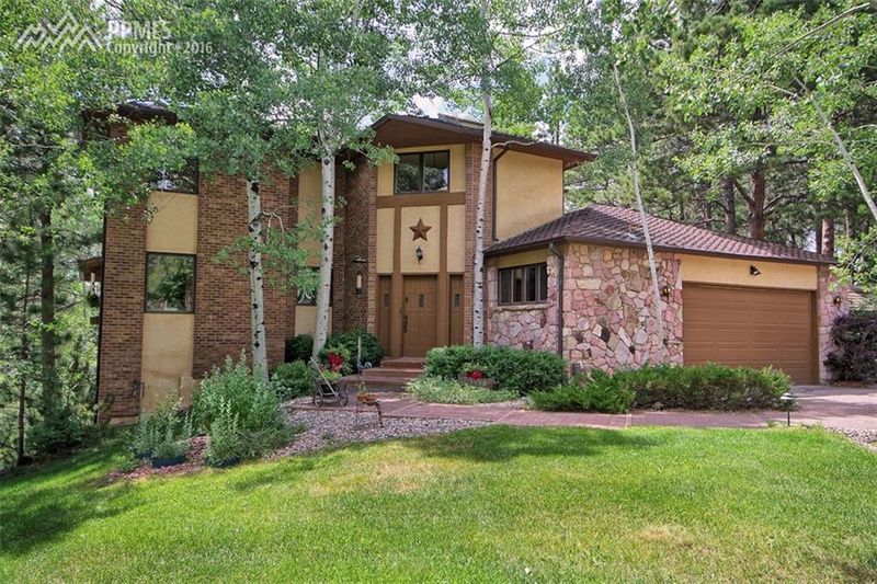 18402 Augusta Dr, Monument, CO 80132