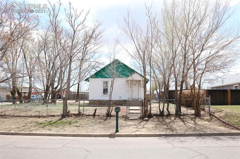 1842 E 5th St, Pueblo, CO 81001