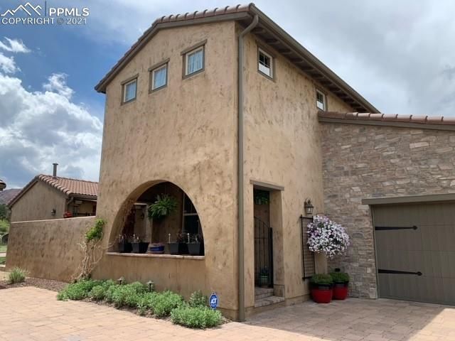 1843 La Bellezza Grv, Colorado Springs, CO 80919