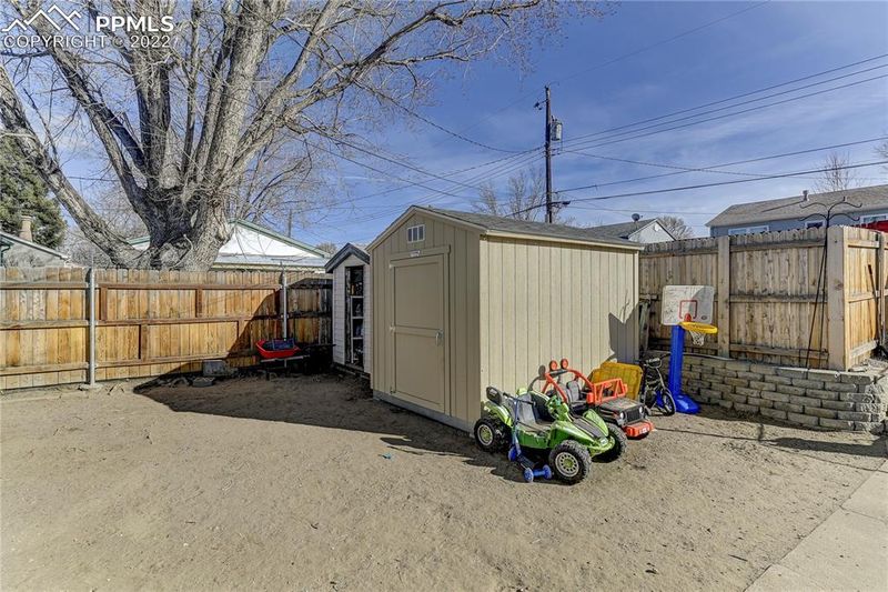 1845 Alpine Dr, Colorado Springs, CO 80909