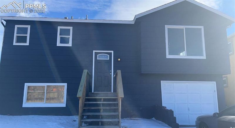1845 Tanager Way, Colorado Springs, CO 80906