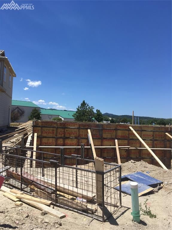 18466 Dunes Lake Ln, Monument, CO 80132