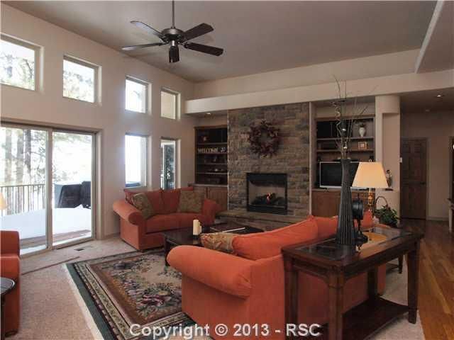 18470 Glenthorne Ln, Monument, CO 80132
