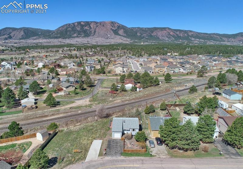 185 S Jefferson St, Monument, CO 80132
