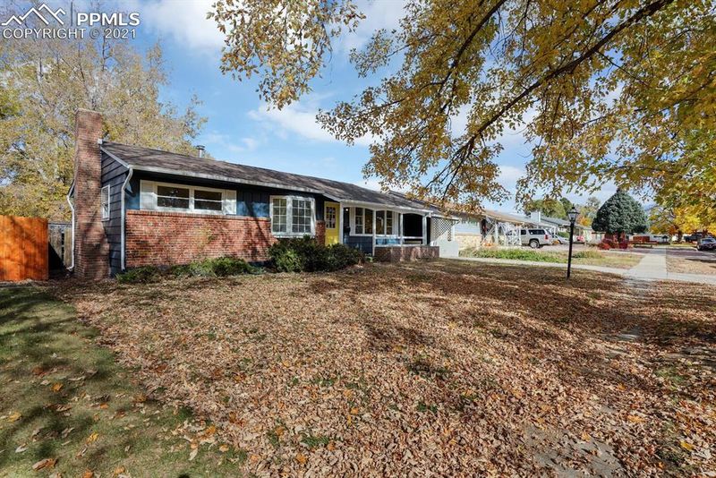1852 Northview Dr, Colorado Springs, CO 80909