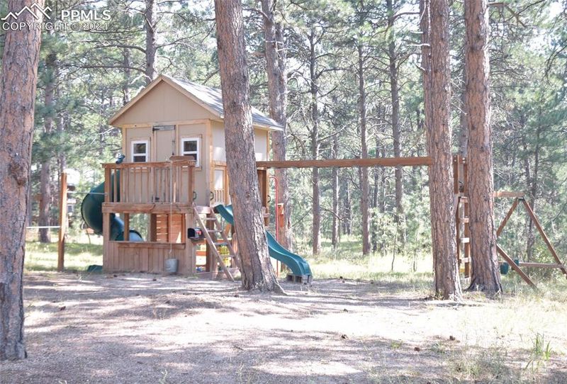18580 Arrowwood Dr, Monument, CO 80132