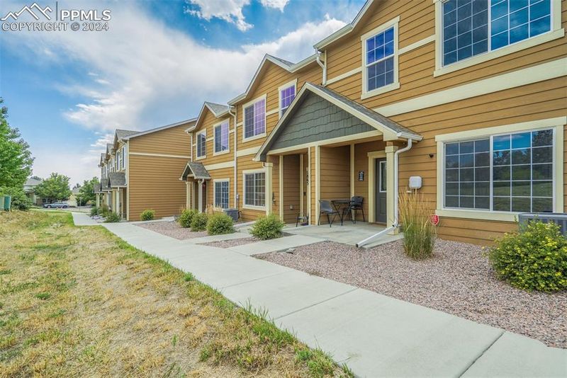1859 Final View Al, Colorado Springs, CO 80910