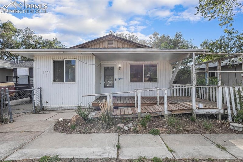 1859 Monterey Rd, Colorado Springs, CO 80910