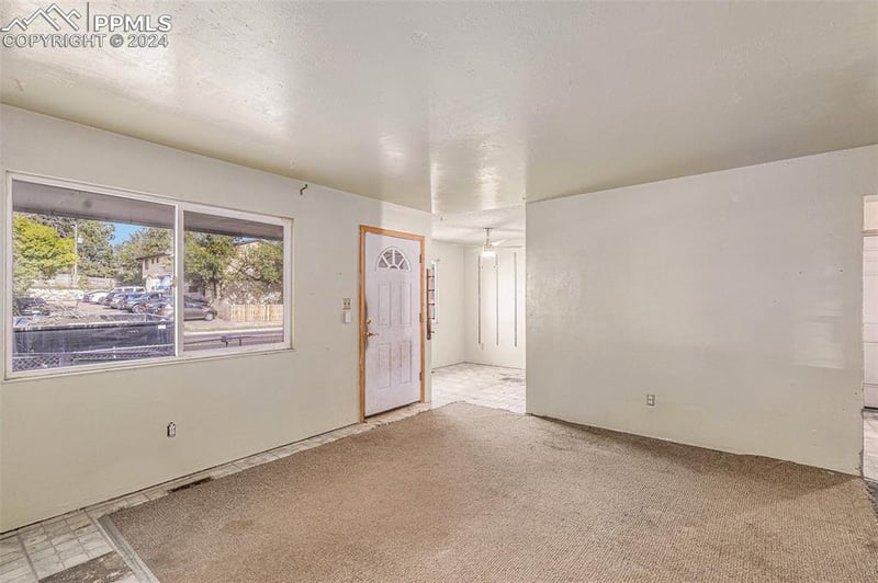 1859 Monterey Rd, Colorado Springs, CO 80910