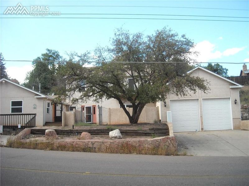 186 Crystal Park Rd, Manitou Springs, CO 80829